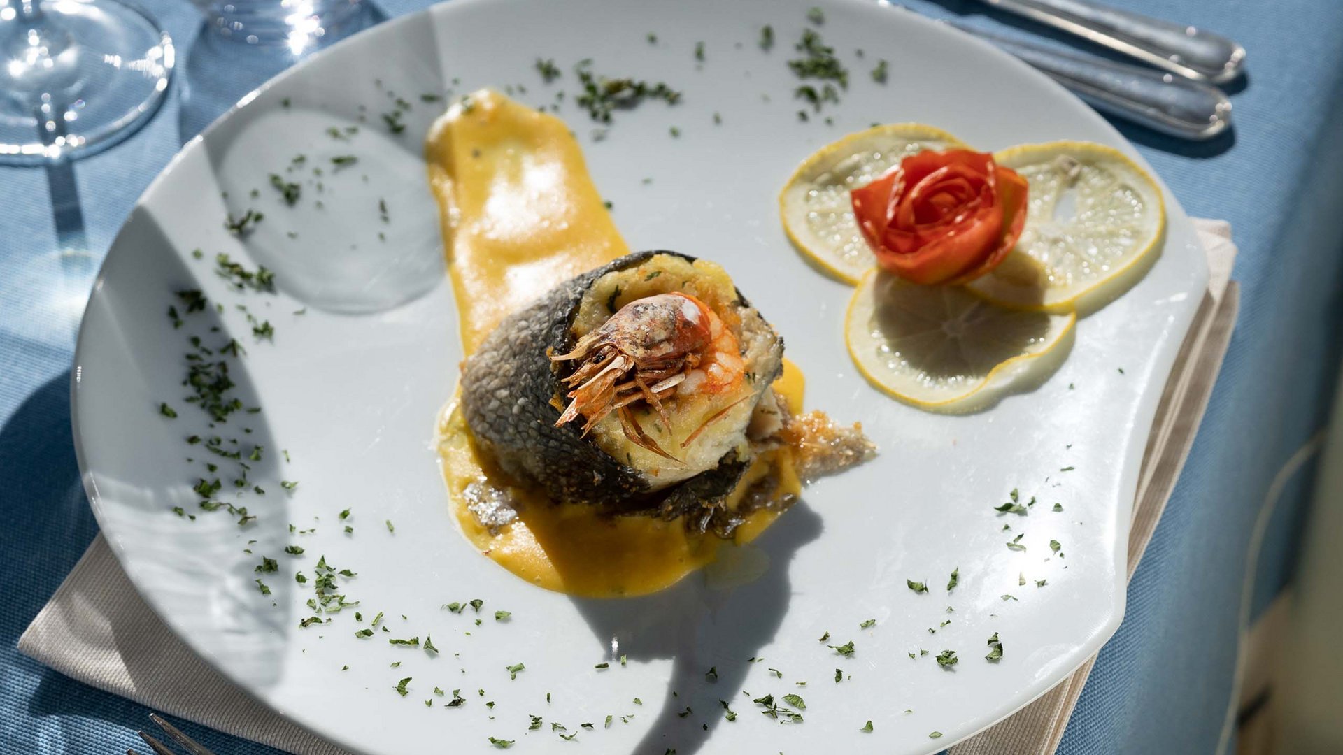 Hotel by the sea in Cilento: Discover its flavours.